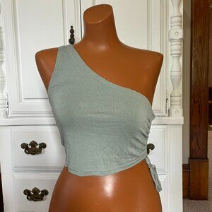 Me to We One-Shoulder Crop Top – Women’s Size Medium
